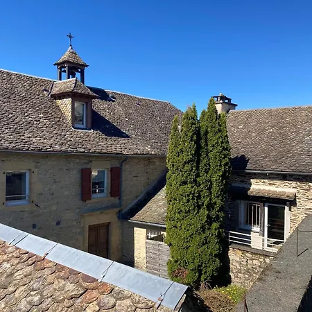 Loustalou For 8 People Casa de Férias Castelnau-de-Mandailles