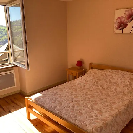Casa de Férias Loustalou For 8 People *