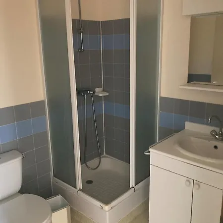 Loustalou For 8 People Castelnau-de-Mandailles